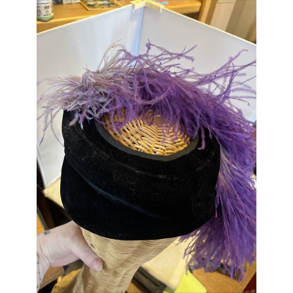CHARLES F BERG PORTLAND OR Purple Velvet HAT WOMENS Ostritch Feathers Open Crown - Picture 5 of 6